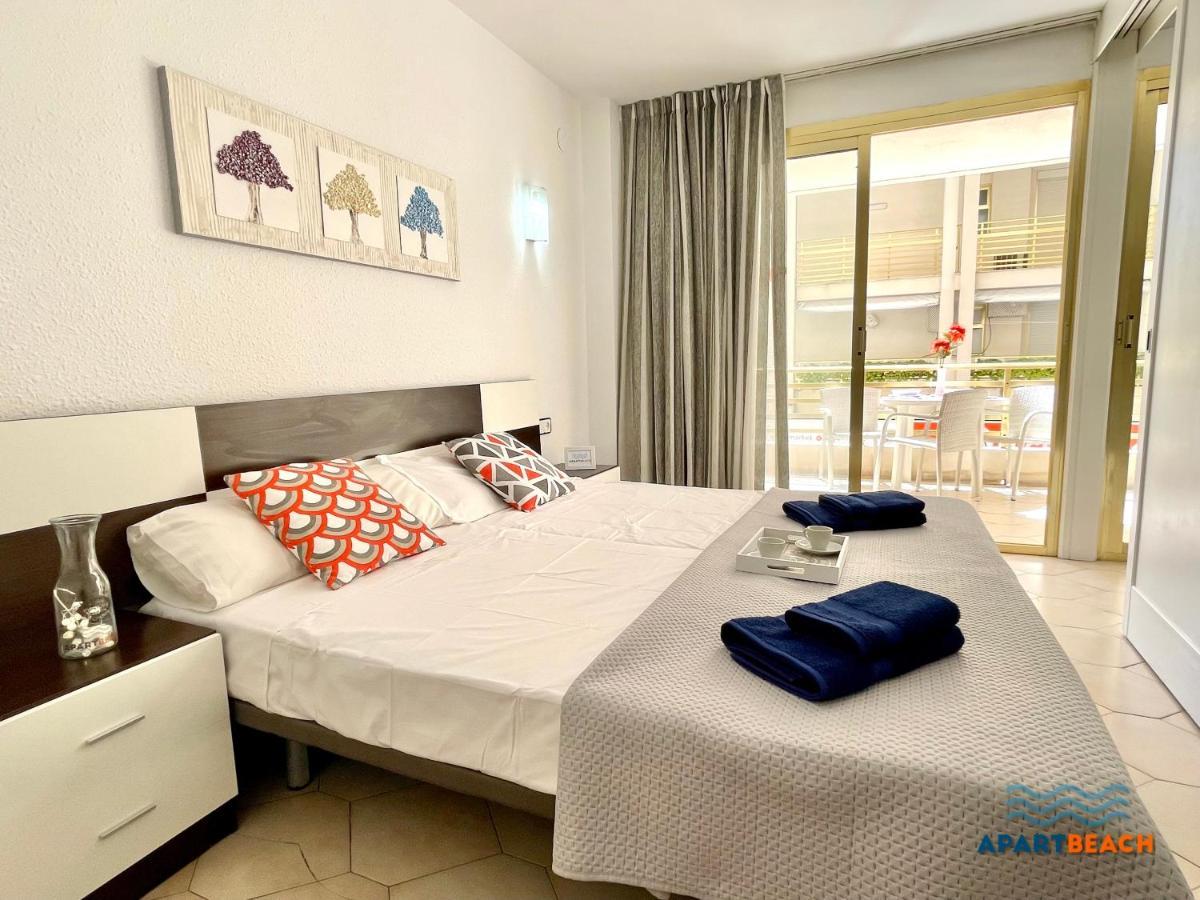 Apartbeach Novelty Climatizado Y Vistas Playa Salou Exteriör bild