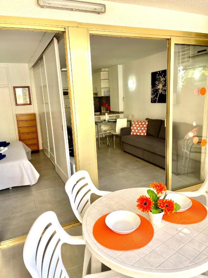 Apartbeach Novelty Climatizado Y Vistas Playa Salou Exteriör bild