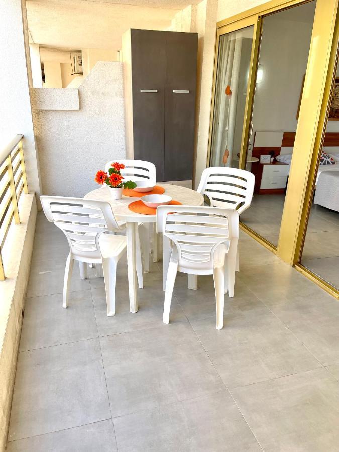 Apartbeach Novelty Climatizado Y Vistas Playa Salou Exteriör bild