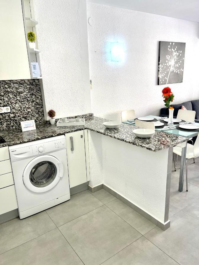 Apartbeach Novelty Climatizado Y Vistas Playa Salou Exteriör bild